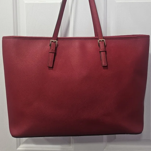 Michael Kors Large Jet Set Tote - GUC - Picture 13 of 13